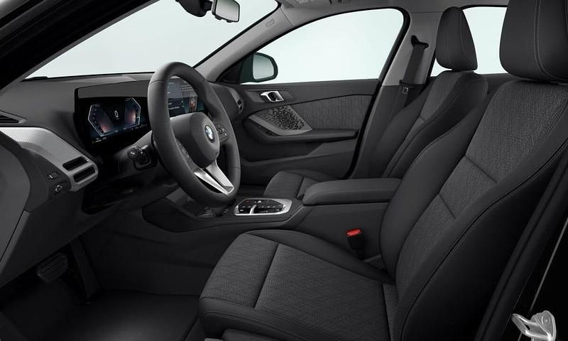 Begagnad BMW 120 170 HK (125 kW) 2000 Svart