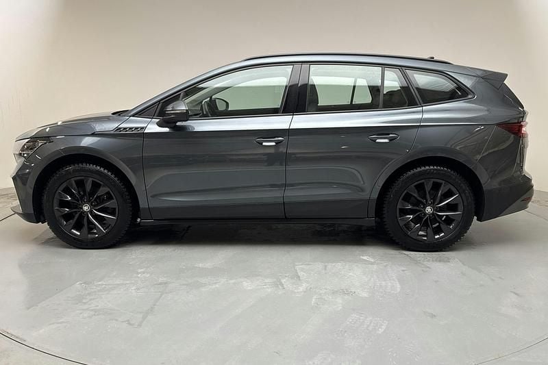 Begagnad Skoda Enyaq iV 150 kW (204 HK) 2022 Grå SUV