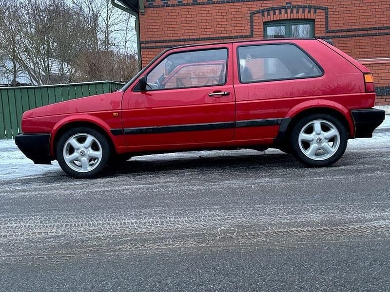 Begagnad VW Golf II 90 HK (66 kW) 1990 Halvkombi