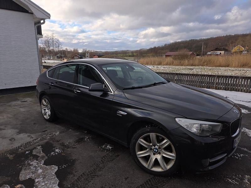 Begagnad BMW 530 Gran Turismo 245 HK (180 kW) 2010 Metallic Halvkombi