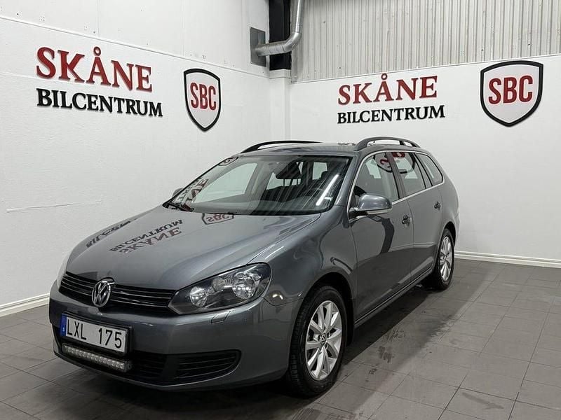 Mörkgrå Begagnad 2011 VW Golf VII Kombi | 69 900 kr (Marknadspris) - Bild 1/4