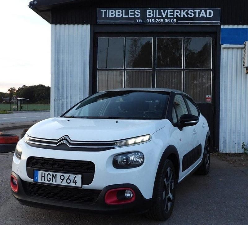 Vit Begagnad 2018 Citroën C3 Halvkombi | 79 490 kr (Lite dyr) - Bild 1/4