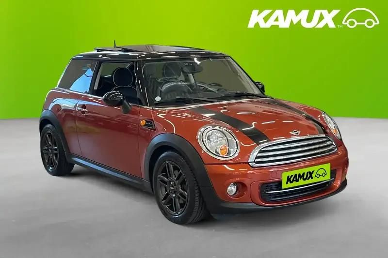 Orange Begagnad 2011 Mini Cooper Chili Halvkombi | 104 700 kr - Bild 1/4