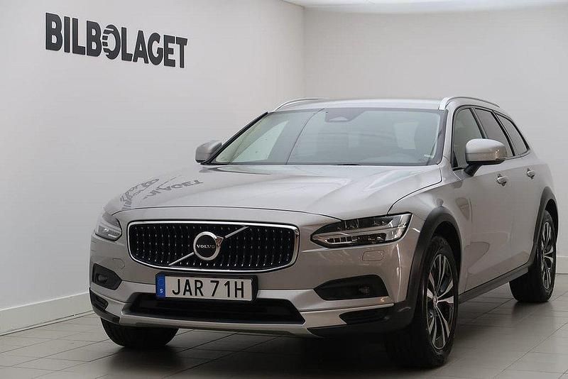 Silver Begagnad 2023 Volvo V90 CC Core Kombi | 479 800 kr (Lite dyr) - Bild 1/4