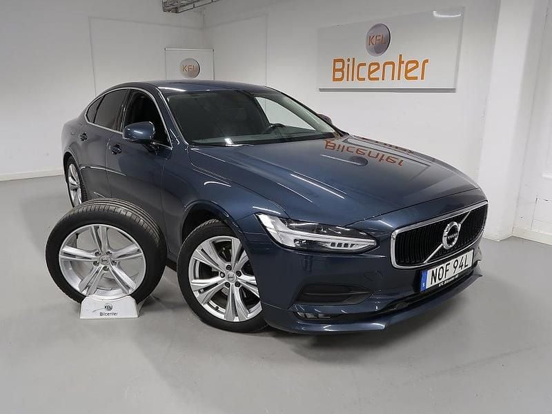 Begagnad Volvo S90 190 HK (139 kW) 2019 Mörkblå Sedan