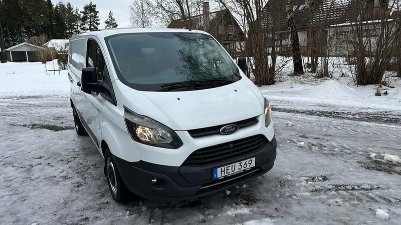 Begagnad 2017 Ford Transit Custom Minibuss | 95 000 kr (Superpris) - Bild 1/4