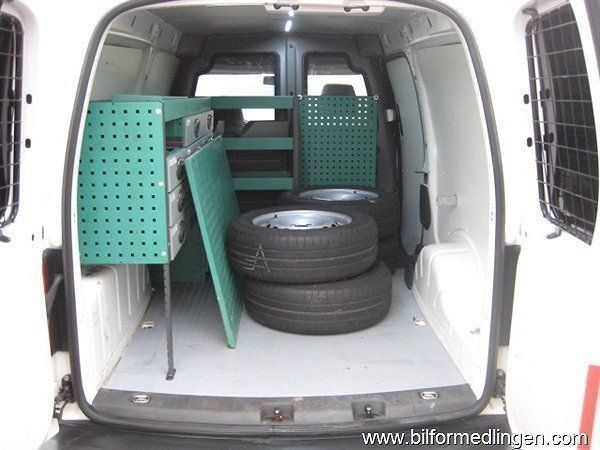 SÃ¥ld vw caddy 1.6 tdi maxi inredni., begagnad 2012, 13.715 mil i ...