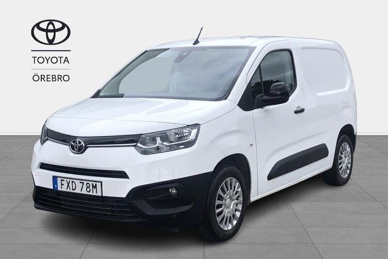 Vit Begagnad 2022 Toyota Proace City Van | 186 250 kr (Superpris) - Bild 1/3