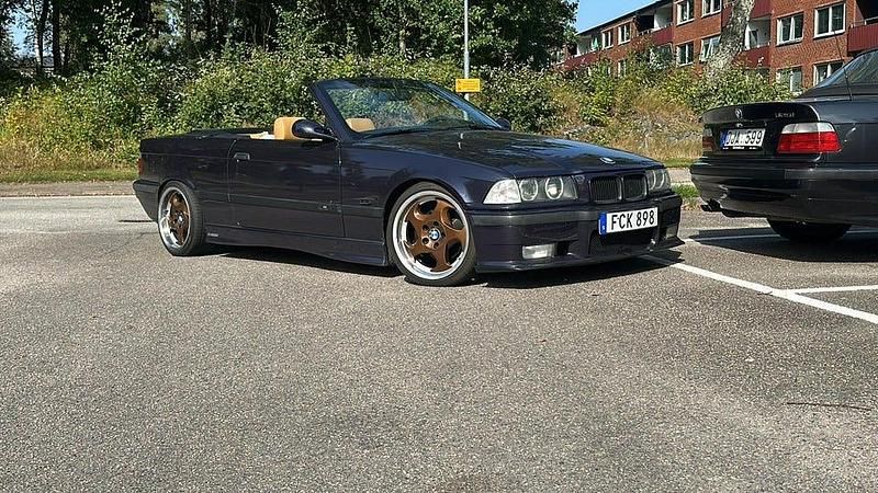 Begagnad BMW 328 193 HK (141 kW) 1995 Cab