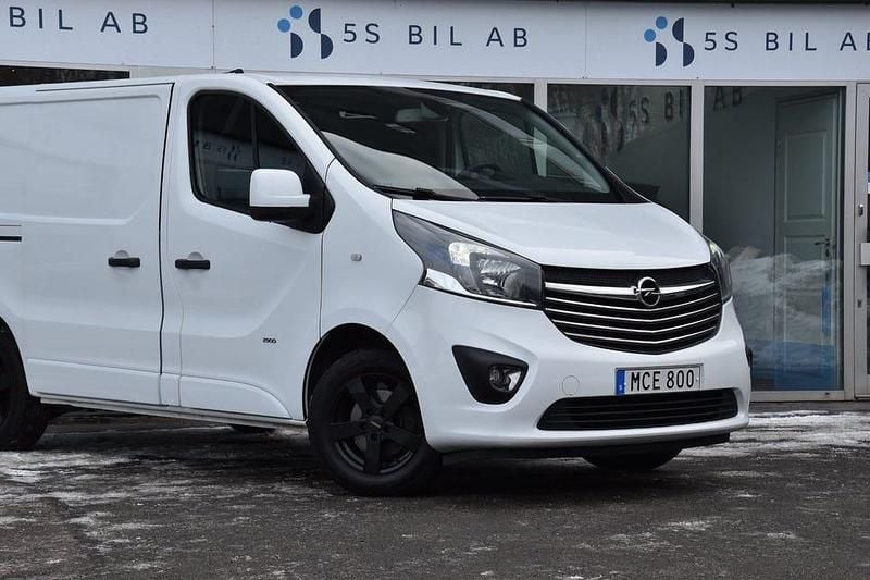 Begagnad Opel Vivaro 120 HK (88 kW) 2016 Vit Minibuss