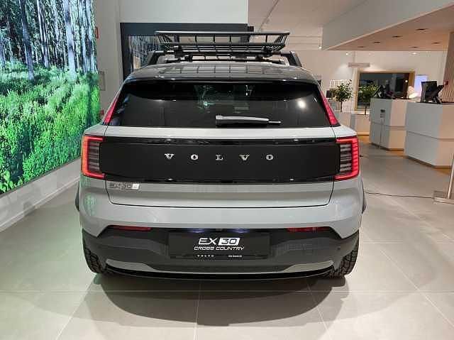 Ny Volvo EX30 314 kW (428 HK) 2025 SUV