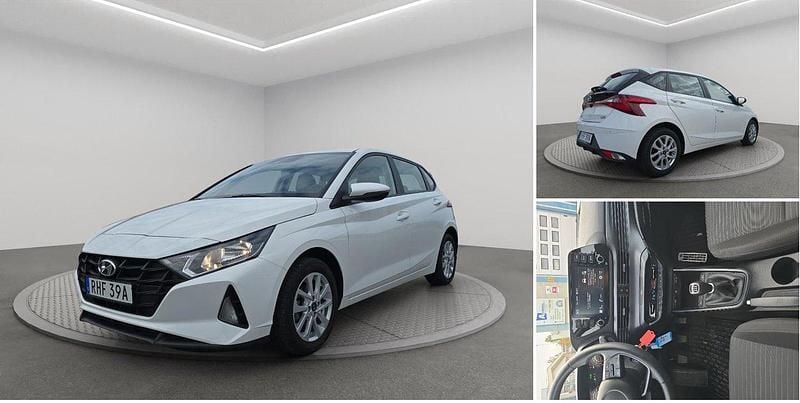 Vit Begagnad 2022 Hyundai i20 Essential Halvkombi | 169 000 kr (Marknadspris) - Bild 1/4