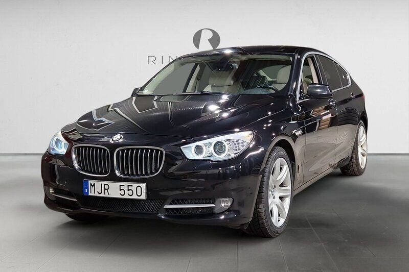 Svart Begagnad 2011 BMW 530 Gran Turismo Halvkombi | 124 900 kr (Bra pris) - Bild 1/3