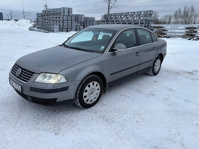 Begagnad 2004 VW Passat | 19 000 kr (Superpris) - Bild 1/4