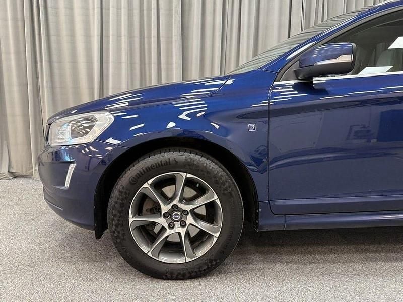 Begagnad Volvo XC60 Ocean Race 230 HK (169 kW) 2015 Blå (ocean blue ll metallic) SUV
