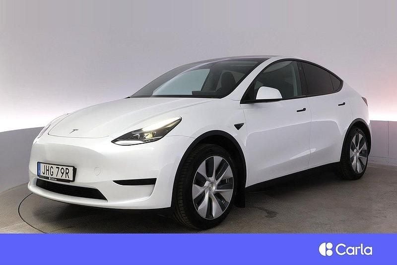 Vit Begagnad 2022 Tesla Model Y Standard Range SUV | 365 900 kr - Bild 1/2