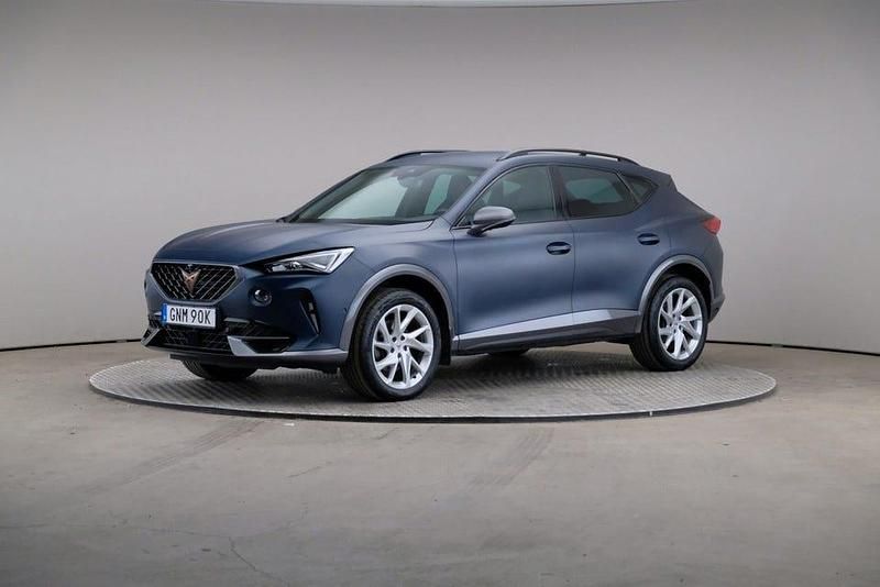 Mörkblå (blå) Begagnad 2022 Cupra Formentor SUV | 269 000 kr - Bild 1/4