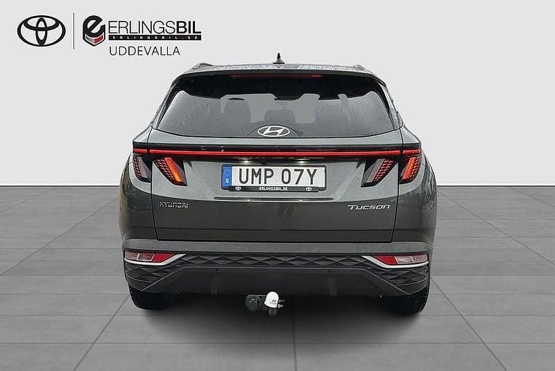 Begagnad Hyundai Tucson Essential 150 HK (110 kW) 2021 Grå SUV