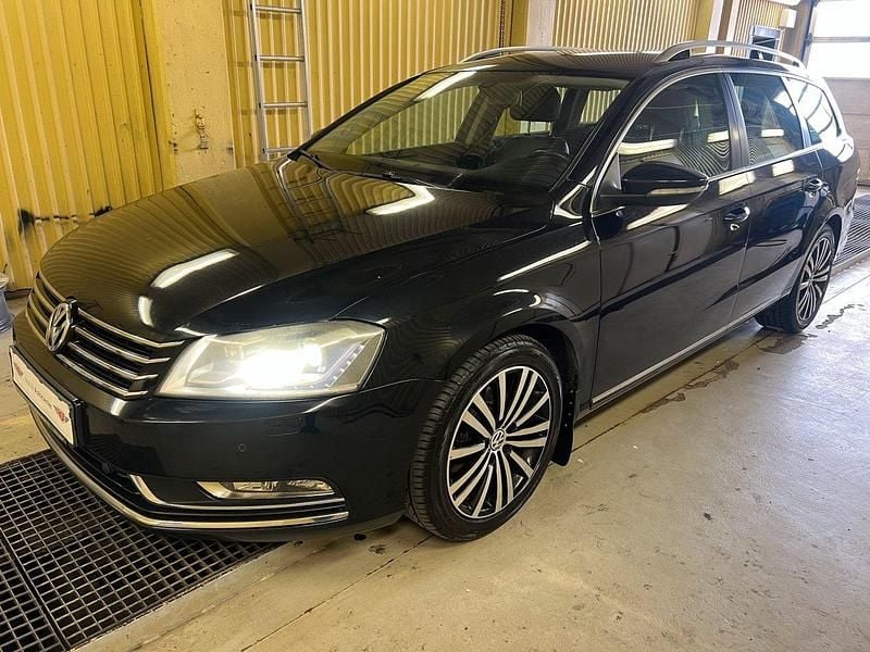 Svart Begagnad 2012 VW Passat GT Kombi | 59 900 kr (Marknadspris) - Bild 1/4