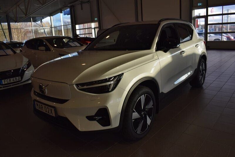Vit Ny 2025 Volvo EX40 Plus SUV | 519 000 kr (Superpris) - Bild 1/4