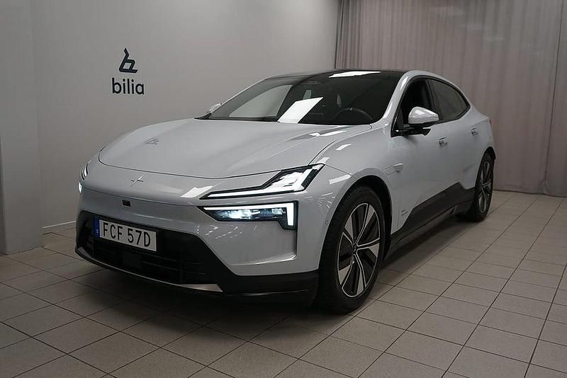 Silver Begagnad 2024 Polestar 4 Long Range Dual motor SUV | 639 900 kr (Marknadspris) - Bild 1/3