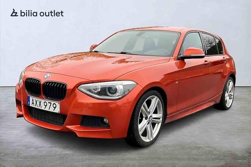 Orange Begagnad 2014 BMW 120 Halvkombi | 154 900 kr (Lite dyr) - Bild 1/1