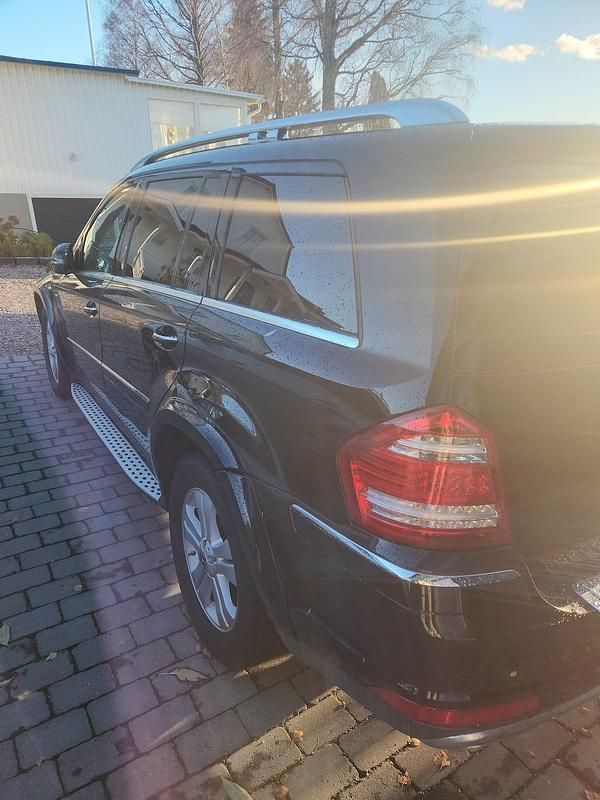Begagnad Mercedes GL350 265 HK (194 kW) 2012 SUV