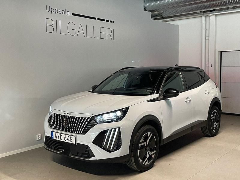 Vit Begagnad 2024 Peugeot 2008 GTi SUV | 264 900 kr (Marknadspris) - Bild 1/4