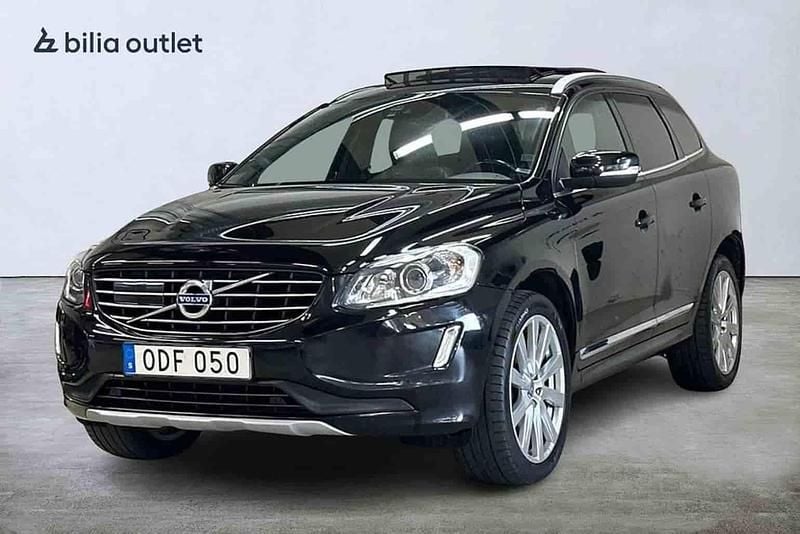 Svart Begagnad 2017 Volvo XC60 SUV | 229 900 kr - Bild 1/1
