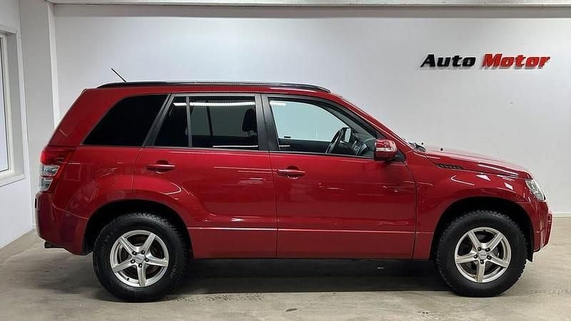 Begagnad Suzuki Grand Vitara 169 HK (124 kW) 2010 Röd SUV