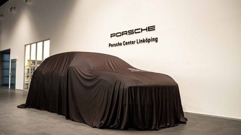 Vit (white) Begagnad 2024 Porsche Cayenne SUV | 1 195 000 kr (Superpris) - Bild 1/4