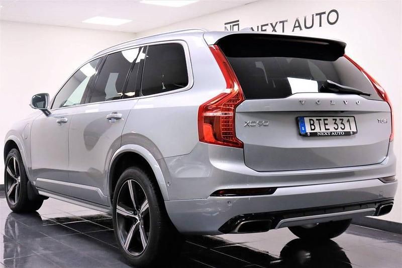 Begagnad Volvo XC90 R-Design 407 HK (299 kW) 2016 Silver SUV