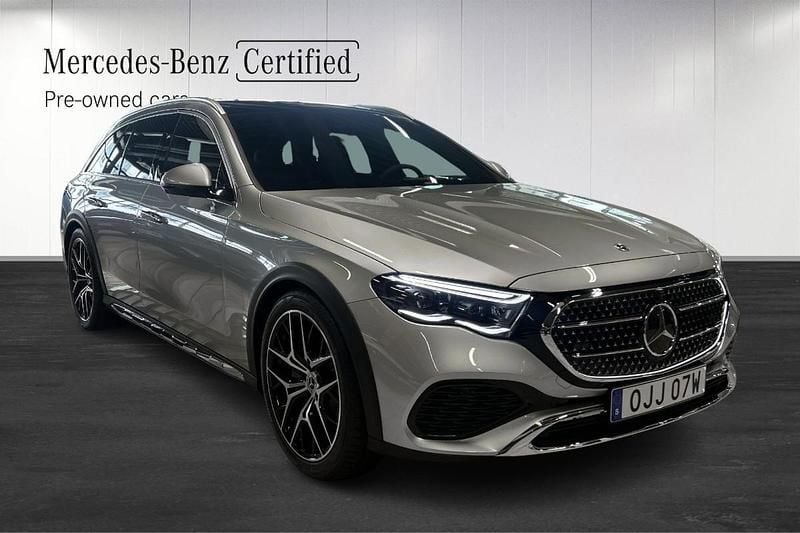 Begagnad Mercedes E300 Avantgarde Edition 2025 Silver Kombi