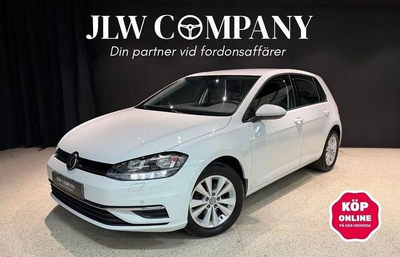 Vit Begagnad 2019 VW Golf VII Halvkombi | 134 900 kr (Marknadspris) - Bild 1/4
