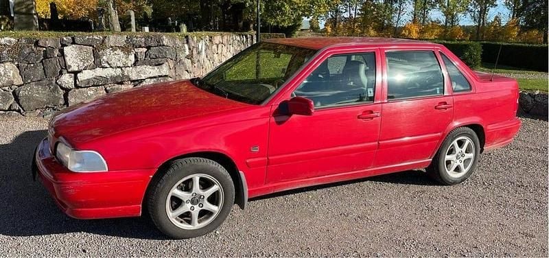 Begagnad 1998 Volvo S70 Sedan | 21 000 kr - Bild 1/4