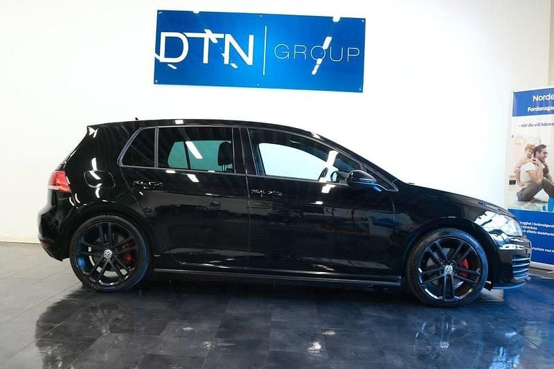 Begagnad 2014 VW Golf VII GTD Halvkombi | 109 500 kr (Marknadspris) - Bild 1/4