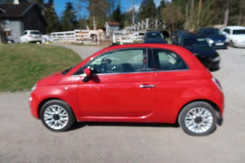Röd Begagnad 2015 Fiat 500C Lounge Cab | 62 500 kr (Bra pris) - Bild 1/4