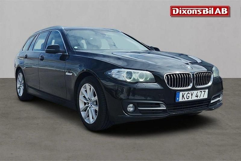 Svart Begagnad 2015 BMW 520 Kombi | 159 000 kr (Marknadspris) - Bild 1/4