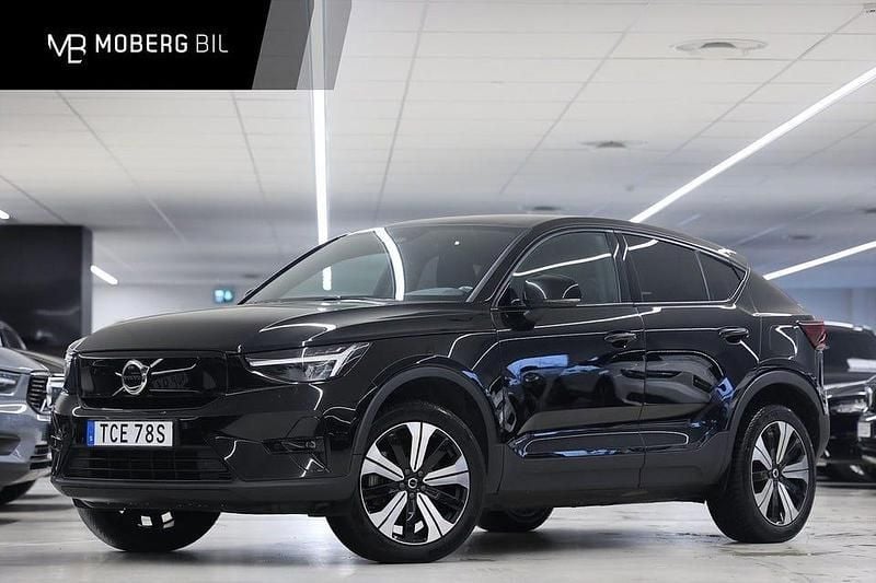 Svart Begagnad 2022 Volvo C40 Plus SUV | 319 900 kr (Marknadspris) - Bild 1/2
