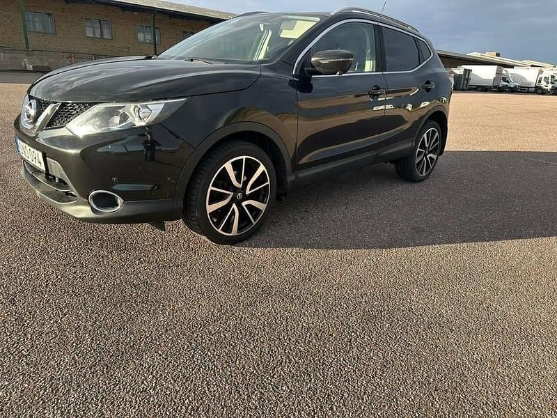 Begagnad 2016 Nissan Qashqai SUV | 139 900 kr (Marknadspris) - Bild 1/4