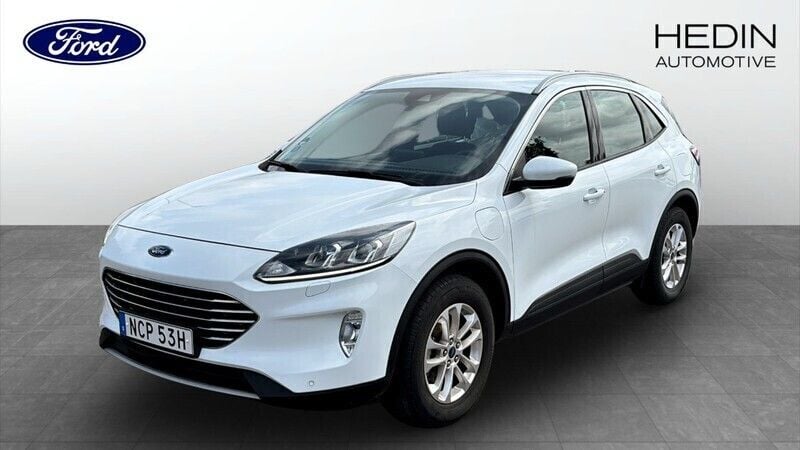 Vit (white) Begagnad 2022 Ford Kuga Titanium SUV | 244 900 kr (Bra pris) - Bild 1/4