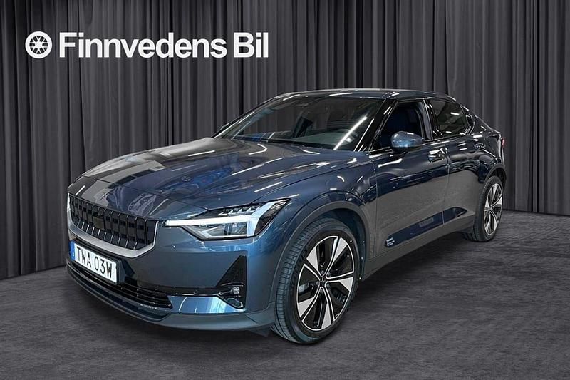 Mörkblå (blå) Begagnad 2022 Polestar 2 Pilot Sedan | 385 900 kr (Lite dyr) - Bild 1/4