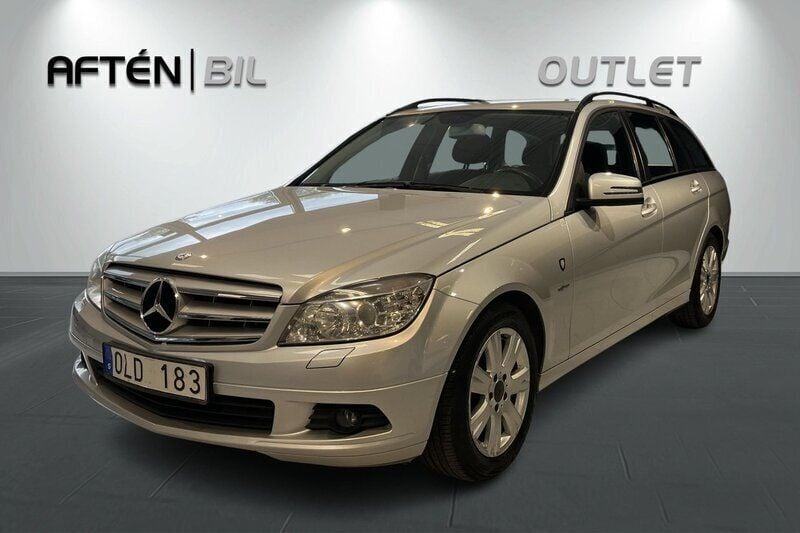 Silver Begagnad 2010 Mercedes C180 Kombi | 59 800 kr (Bra pris) - Bild 1/3