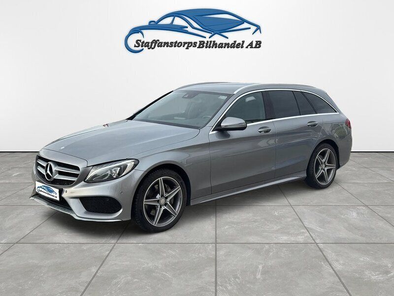 Silver Begagnad 2015 Mercedes C220 AMG line Kombi | 169 900 kr (Dyr) - Bild 1/4