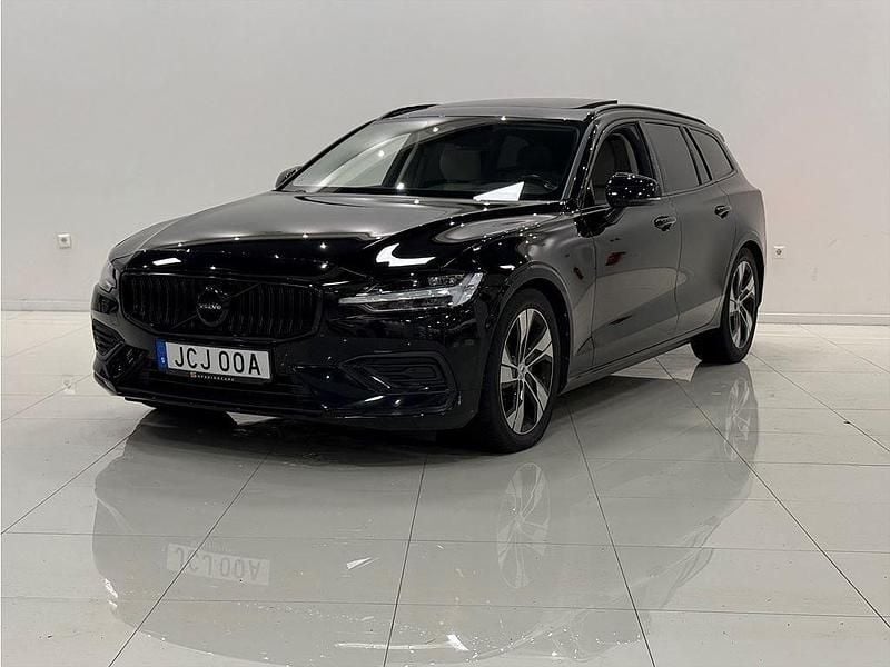Svart Begagnad 2019 Volvo V60 Inscription Kombi | 299 900 kr (Marknadspris) - Bild 1/4