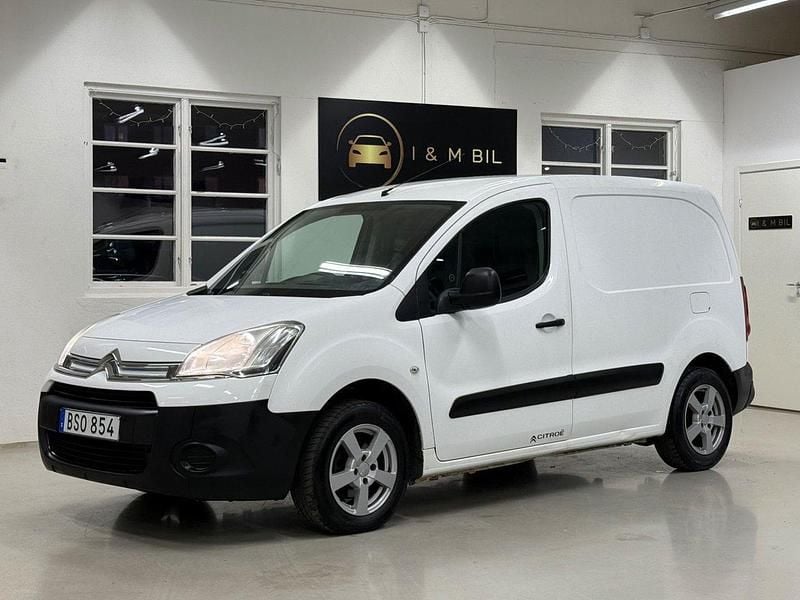 Vit Begagnad 2014 Citroën Berlingo Minibuss | 59 900 kr (Marknadspris) - Bild 1/4