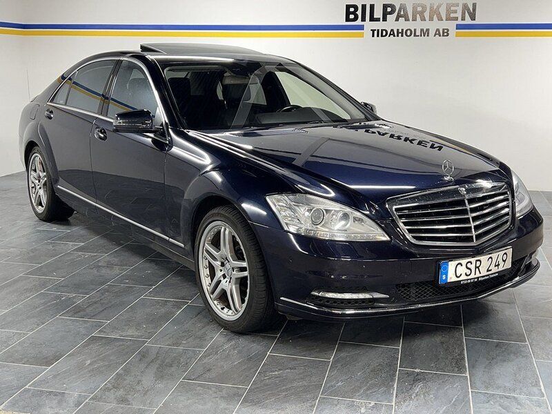 Begagnad Mercedes S450 340 HK (250 kW) 2009 Mörkblå Sedan