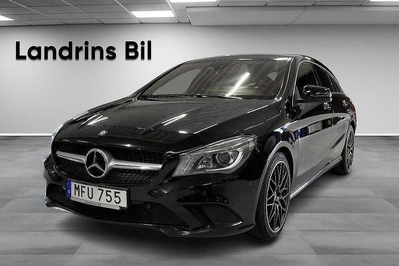 Svart Begagnad 2015 Mercedes CLA220 Shooting Brake Kombi | 184 000 kr (Marknadspris) - Bild 1/4
