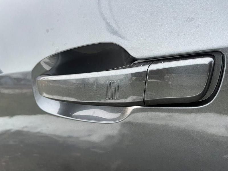 Begagnad BMW i3 Comfort Edition 135 kW (184 HK) 2021 Grå Halvkombi