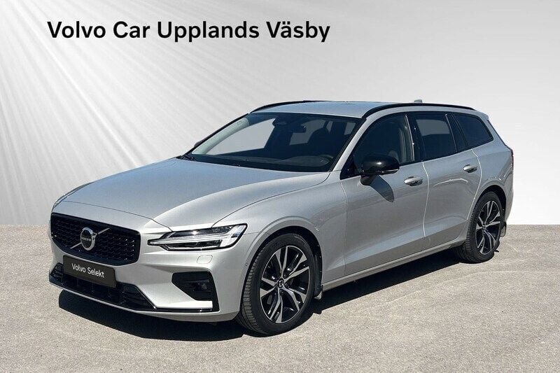 Silver Begagnad 2024 Volvo V60 Plus Kombi | 379 900 kr (Bra pris) - Bild 1/3